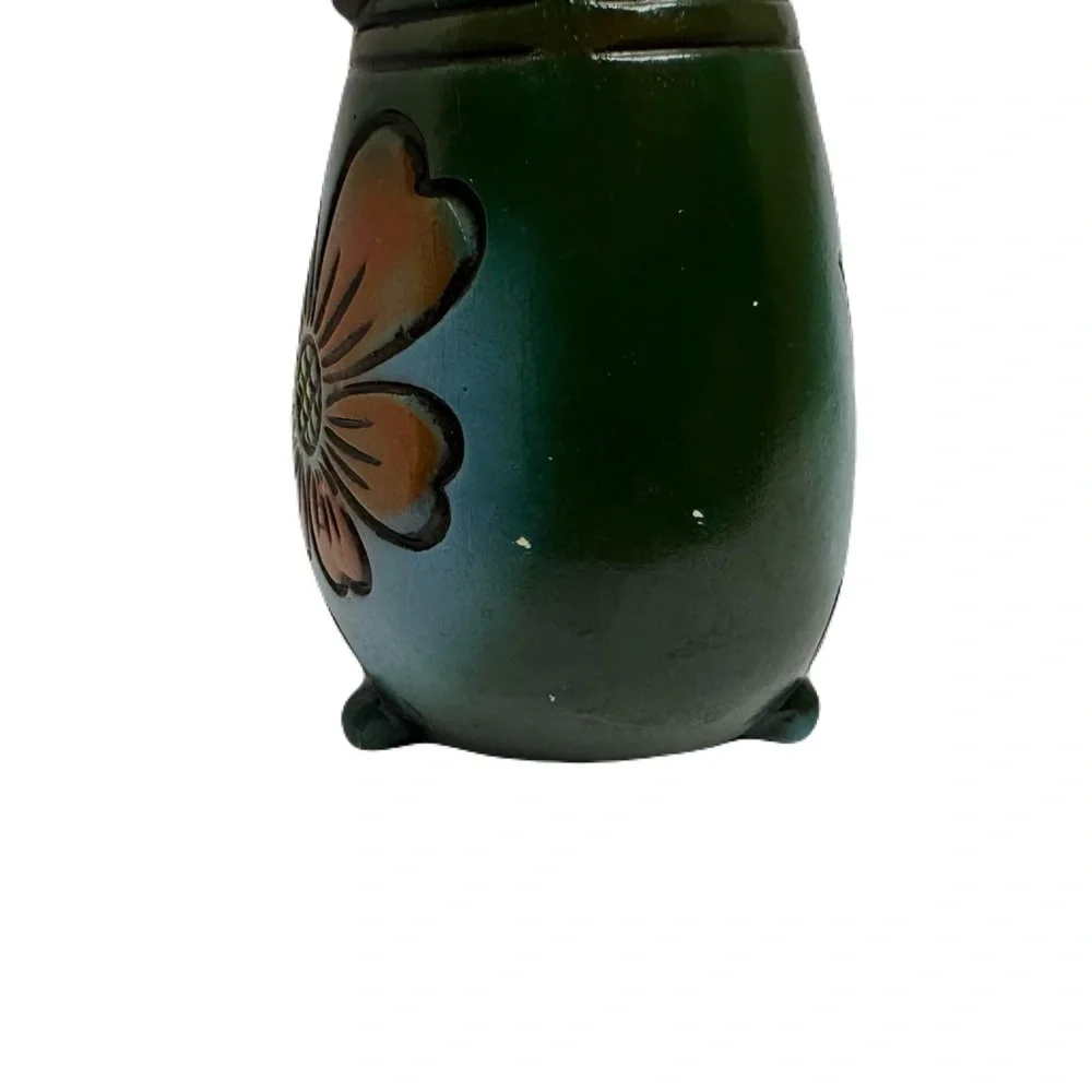 Chicken Feed Vintage Funky Whimsical Hen Chicken Coin Bank Bow Flowers 6.5” Tall - Picture 10 of 12